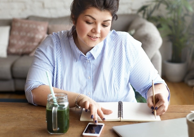 Mindfulness financiero: una forma más tranquila de manejar tu dinero