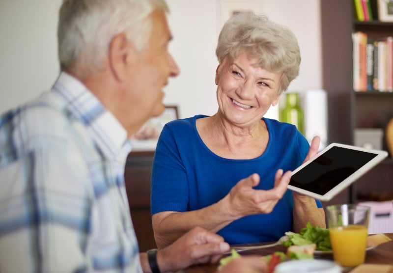 Finanzas colaborativas: comparte metas de ahorro con amigos y familia usando plataformas de ahorro